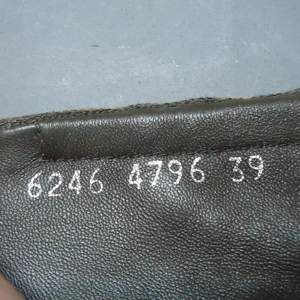 SIZE 39. Dolce & Gabbana leopard scrunch ballet flats. - Picture 14 of 14